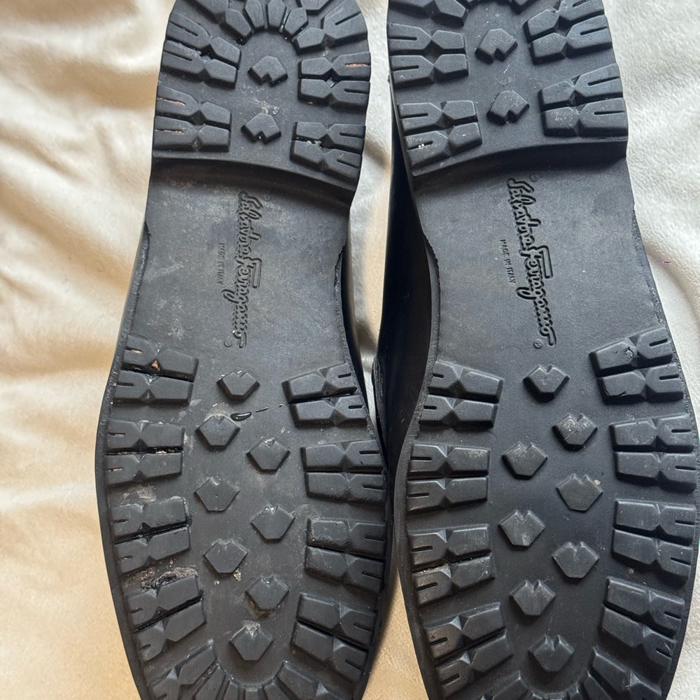 Salvatore Ferragamo Black Leather Gancini Bit Loafers - Picture 4 of 10